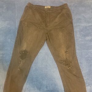 Men's Olive Distressed Pants